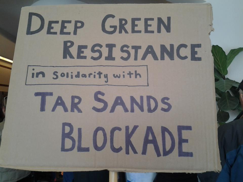 DGR Great Basin demonstrates in solidarity with Tar Sands Blockade