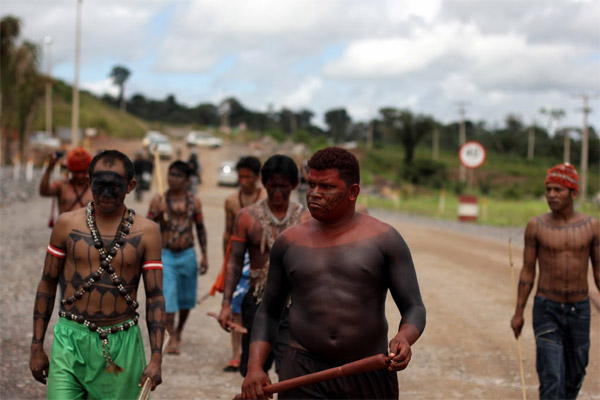 200 indigenous people take control of key Belo Monte construction site