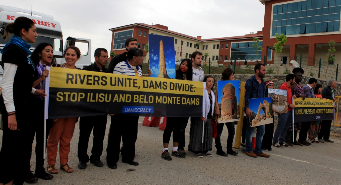 International activists block Ilisu Dam construction site in Turkey
