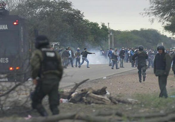 Police repression of the blockade in Takovo Mora. (Photo OIEDC)