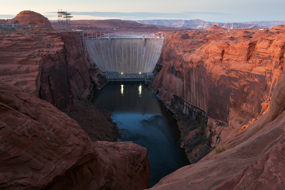 How Do Dams Fall? Conversations with the Colorado River