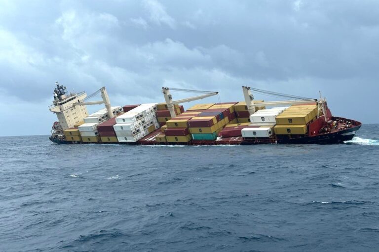 Twin Ship Disasters In India